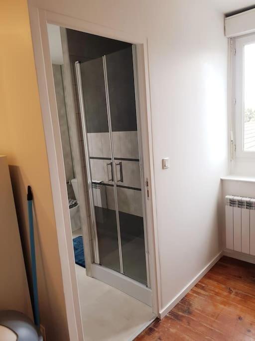 Ferienwohnung Le Jeanne 4/6 Couchages, Wifi, Sanctuaire Lourdes Exterior foto
